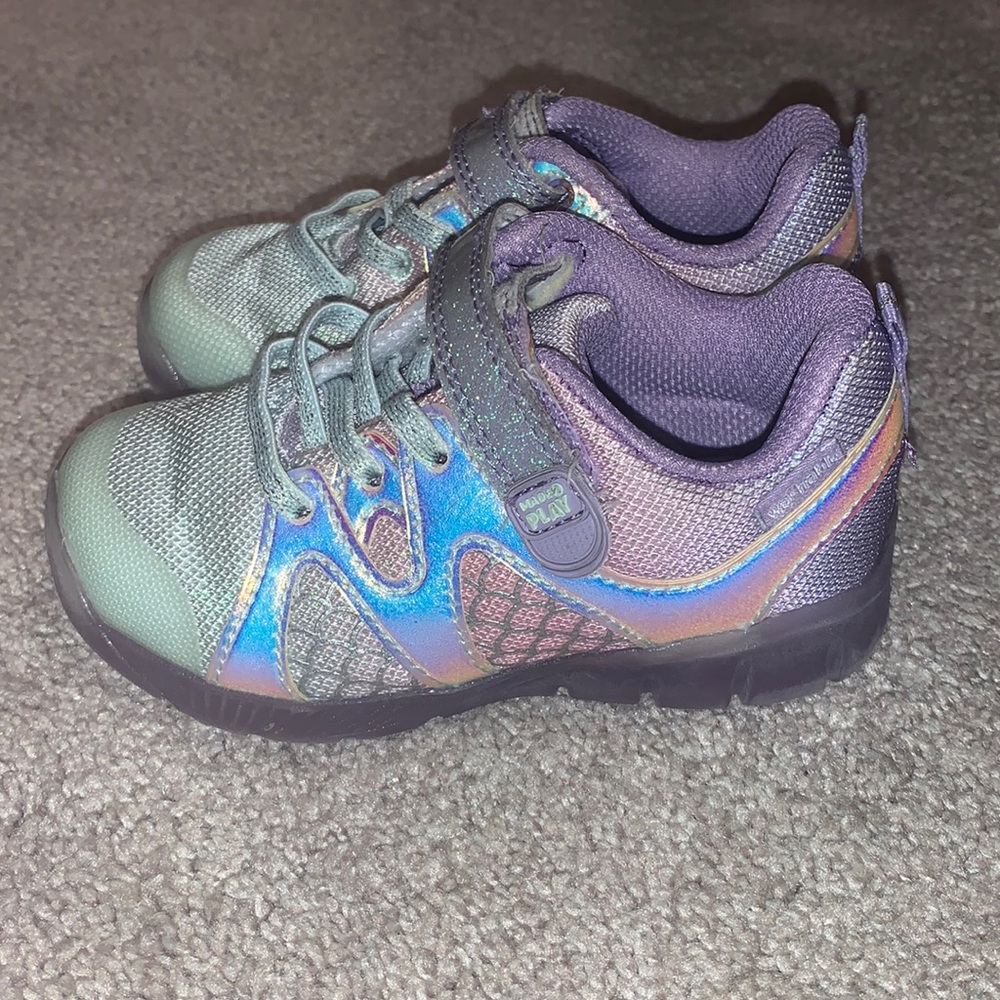 Stride Rite light up shoes